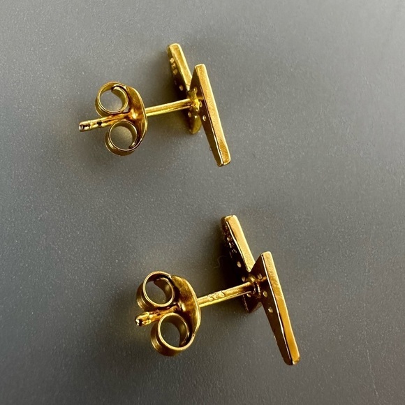 14K Gold Vermeil Lightning Bolt Stud Earrings - Picture 7 of 9